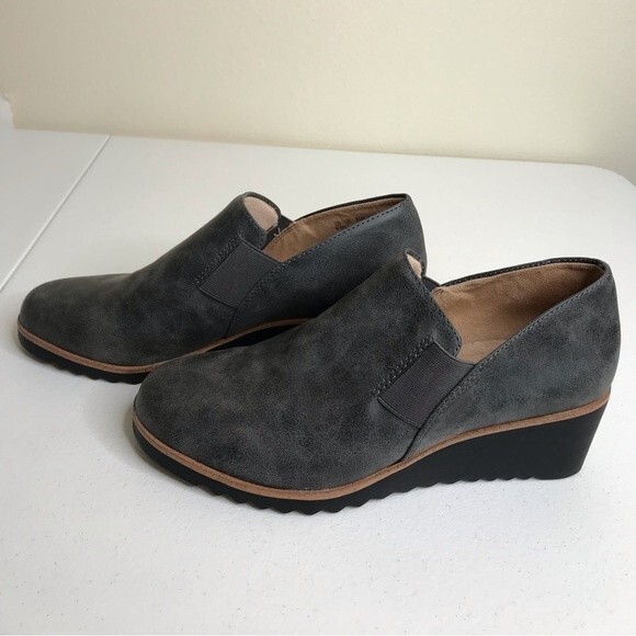 Life Stride Zora Gray Wedge Slip On Velocity 2 Lug Sole Faux Leather Women 8.5 - Picture 4 of 14